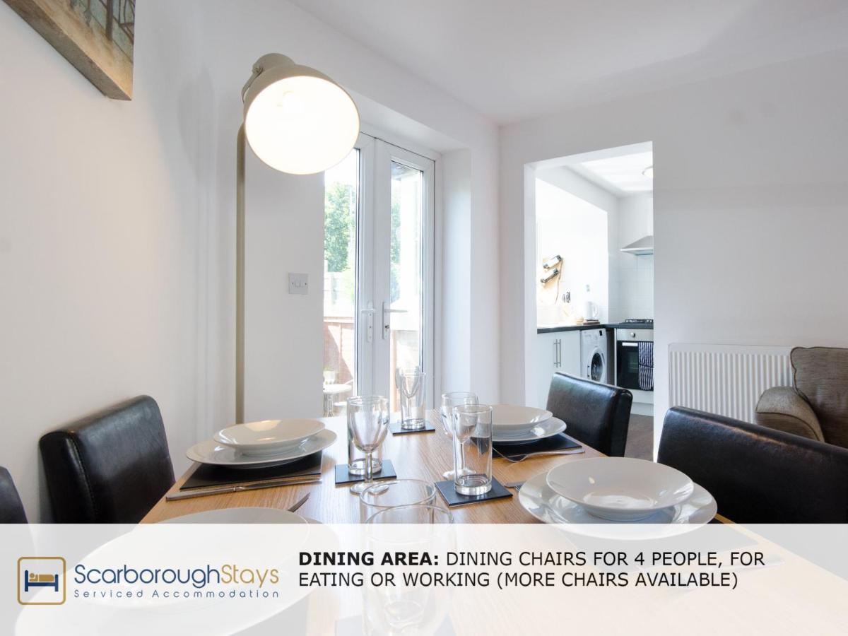 Candler Lodge - 3 Bedroom Townhouse With Parking - Patio Area & Seating Scarborough Luaran gambar