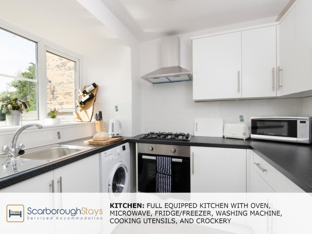 Candler Lodge - 3 Bedroom Townhouse With Parking - Patio Area & Seating Scarborough Luaran gambar