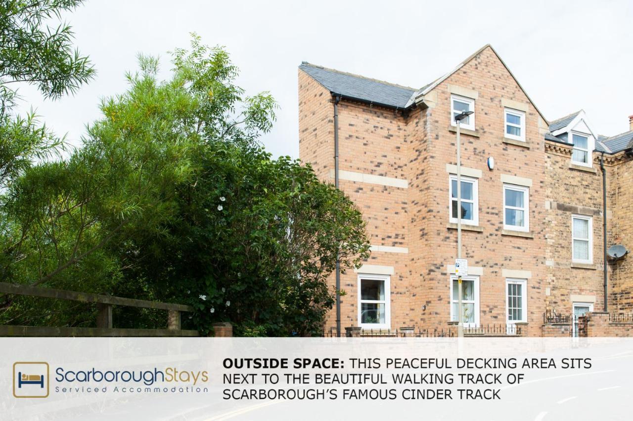 Candler Lodge - 3 Bedroom Townhouse With Parking - Patio Area & Seating Scarborough Luaran gambar